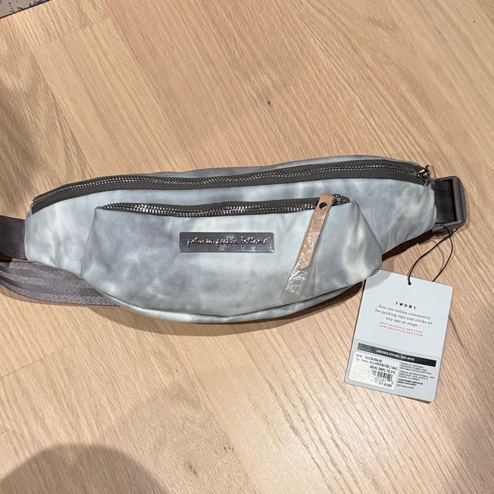 NWT Gray Fanny Pack/Diaper Pack
